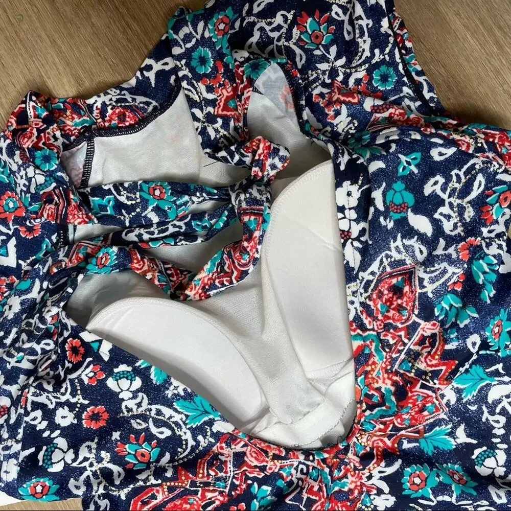 Swim Solutions Women's Block Island Floral Cap Sleeve One Piece Swimsuit sz 14 - Picture 2 of 4